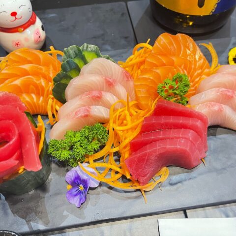 Assorted Sashimi 24pcs